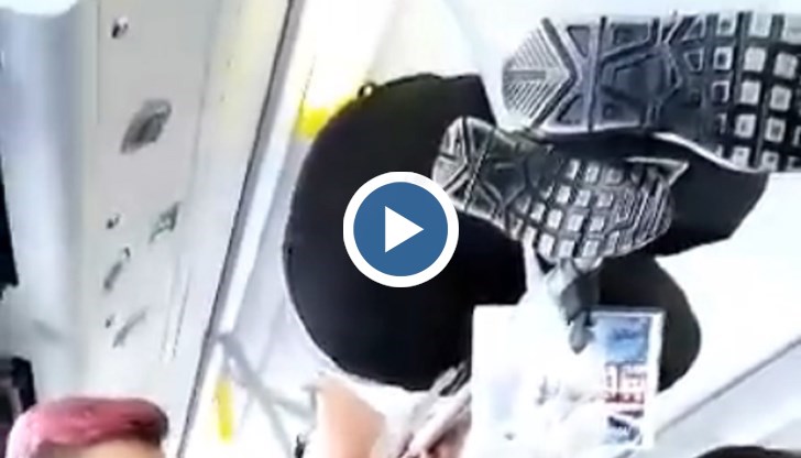 И всичко това на фона на мощна гръцка музика