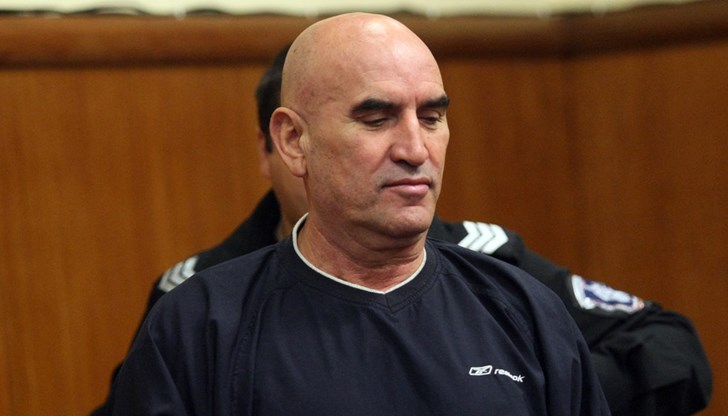 Магистратите са категорични, че той повече не може да заема поста