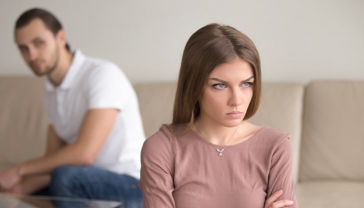 Можеш ли да кажеш на себе си: “Моята истина е друга! Аз виждам мъжете със собствените си очи!” Можеш ли да кажеш на себе си: “Моята истина е друга! Аз виждам мъжете със собствените си очи!”