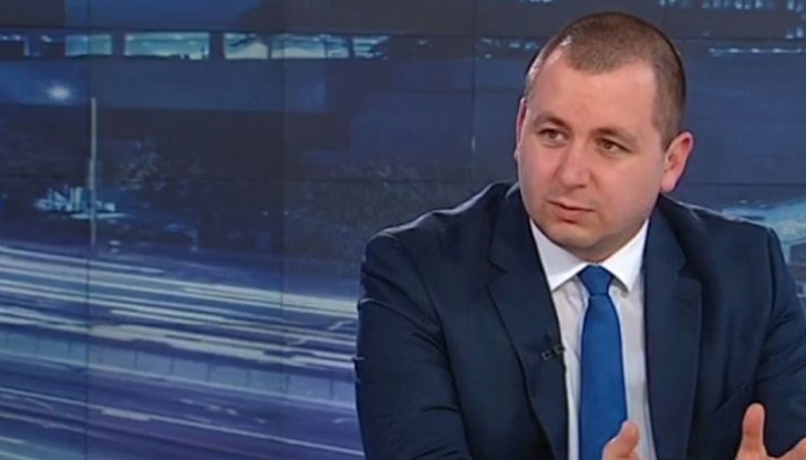 Има международен договор между България и Турция, в който тези неща са уредени, заяви сепутатът Николай Александров