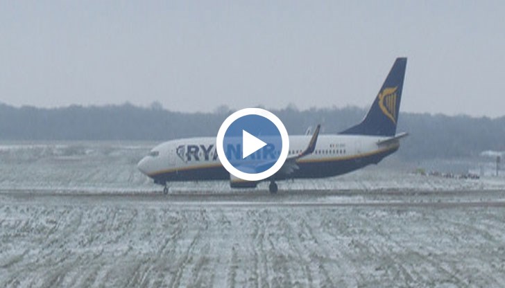 „Райънеър” заряза 130 българи в Румъния