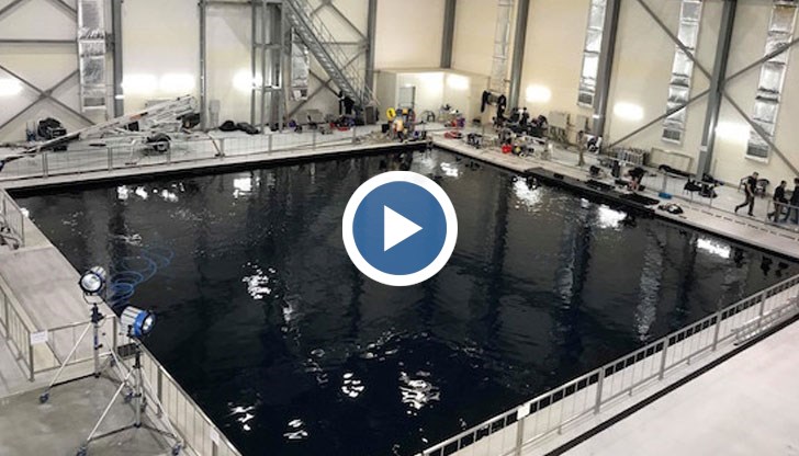 Басейнът е построен върху парцел с размер 1200 квадратни метра