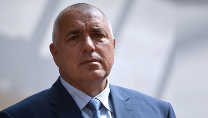 Все повече български граждани снемат подкрепата си от настоящия кабинет