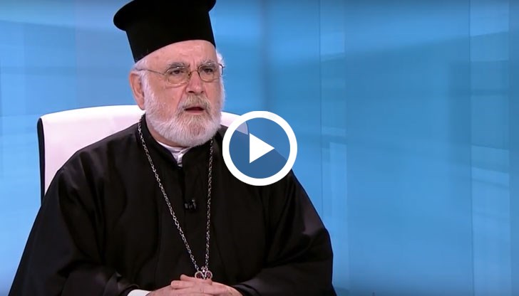 Не можахме дори да го убедим да си купи легло, сподели бившият председател на църковното настоятелство на храм-паметника „Свети Александър Невски”