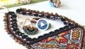 Жена от Русе създава накити с традиционни български символи