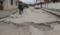 Пламен Нунев разглежда улици, които не са ремонтирани от 1989 година