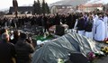Погребаха словашки журналист в сватбения му костюм