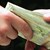 Измамник взе парите на пенсионер край пощенски клон в Русе