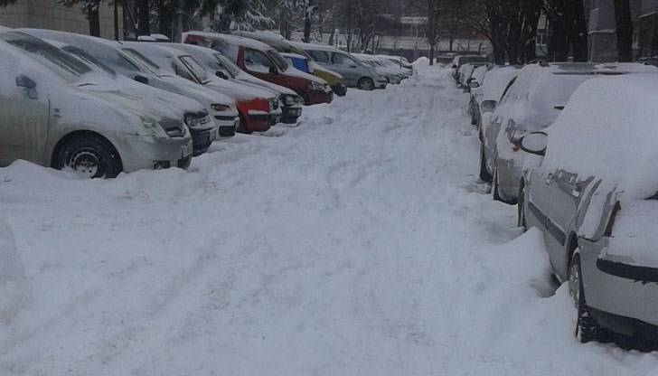 Само ни вземате парите за измислени данъци