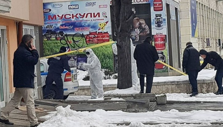 Рентгенологът д-р Георги Димитров от Пловдив е арестуван за 24 часа Рентгенологът д-р Георги Димитров от Пловдив е арестуван за 24 часа