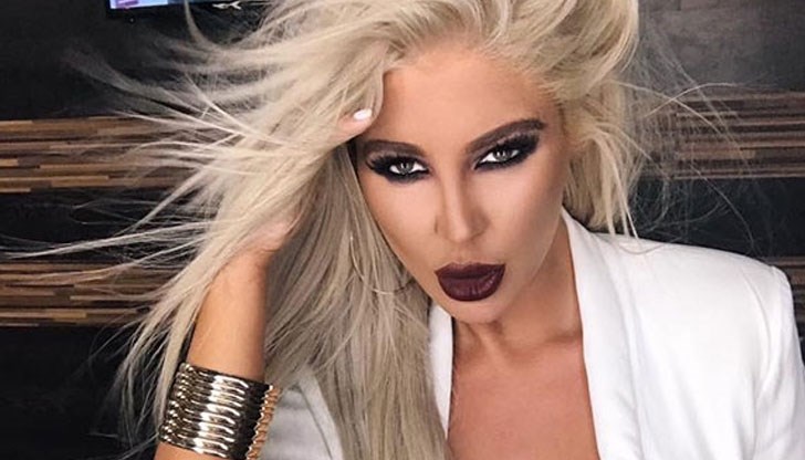 Русокосата фурия си уреди куп участия в чужбина Русокосата фурия си уреди куп участия в чужбина