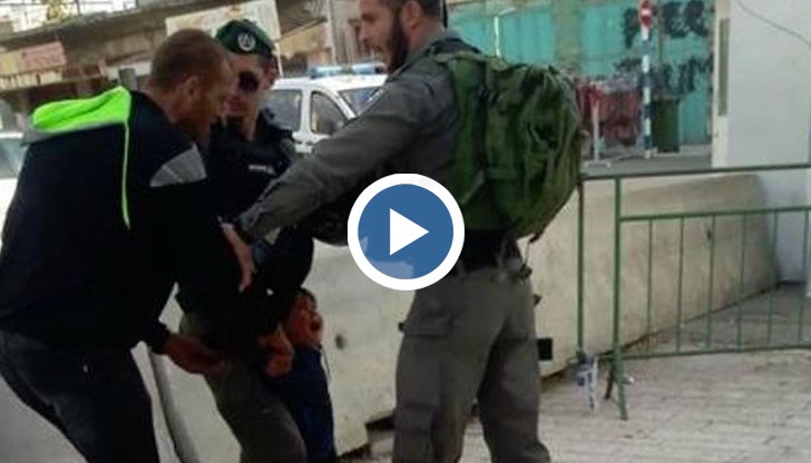 На кадрите се вижда как блъскат бащата на момченцето, а то пищи оплашено