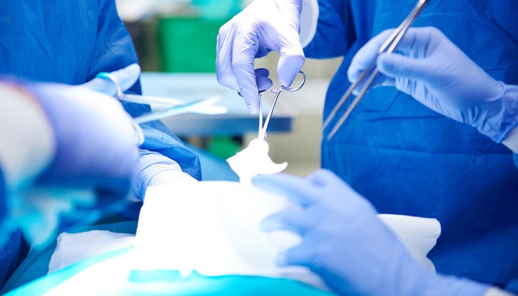 5-часовата интервенция бе осъществена във ВМА