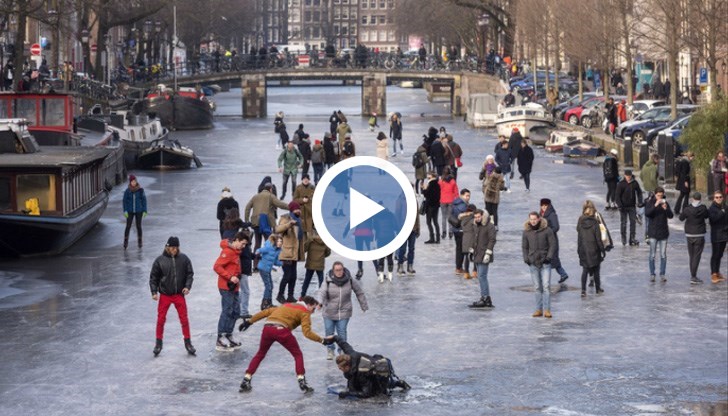 Хиляди излязоха да с пързалят с кънки
