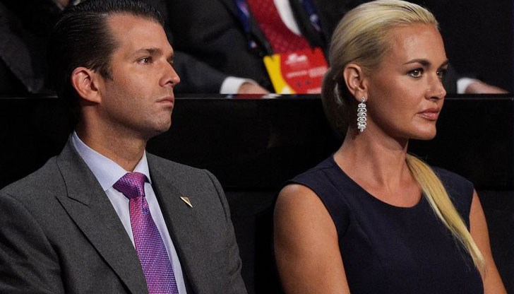 Той е женен от 2005 г. за Ванеса и имат пет деца Той е женен от 2005 г. за Ванеса и имат пет деца