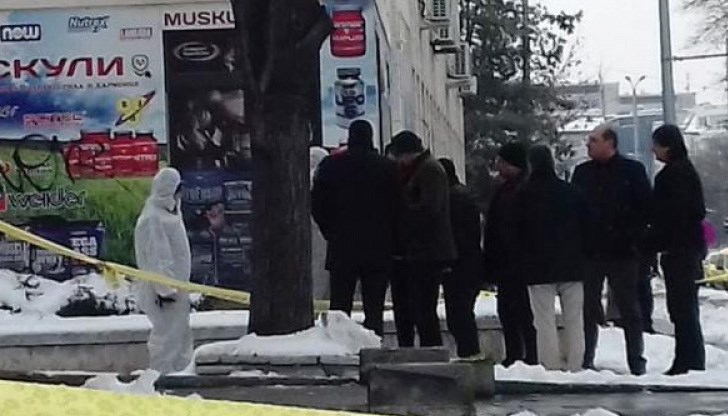 Десетки потребители зоват лекарят Иван Димитров да бъде защитен Десетки потребители зоват лекарят Иван Димитров да бъде защитен