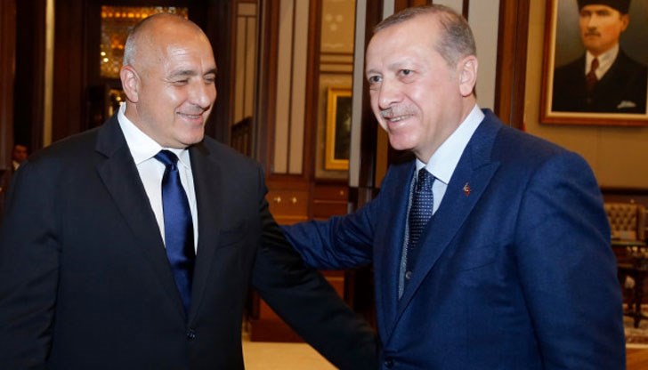 На 12 март президентът на Турция се обърна към българските турци с думите ''Кърджали е част от нашите душевни граници''