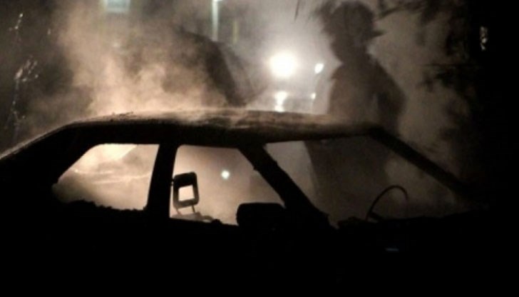 Късо съединение подпалило лек автомобил “Форд Фокус“ Късо съединение подпалило лек автомобил “Форд Фокус“