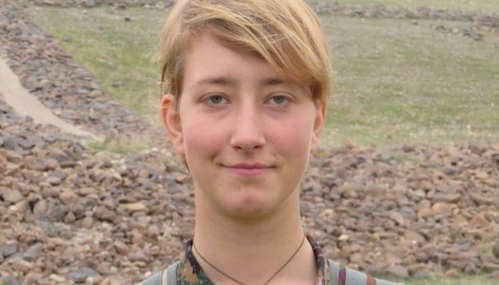 Младата жена е била доброволка в редиците на кюрдските „Народни отряди за защита“