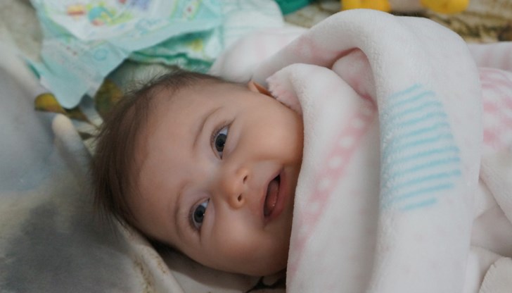 Мартина е само на няколко месеца, когато й поставят тежката диагноза