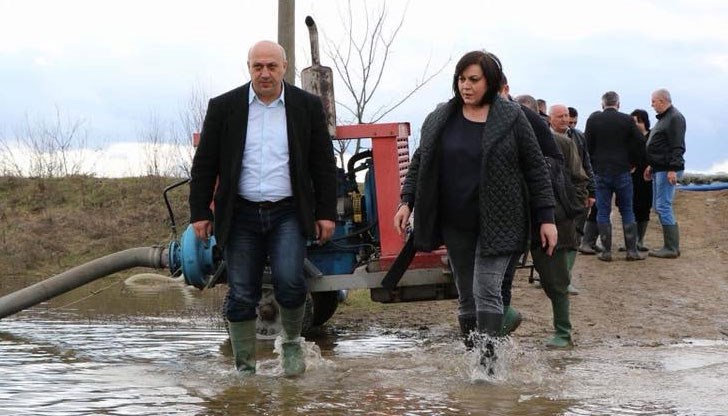 Не може хората да плащат на частни фирми да охраняват домовете им