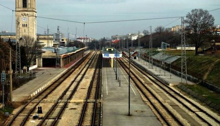 Влаковете ще се движат с 130 км/ч Влаковете ще се движат с 130 км/ч