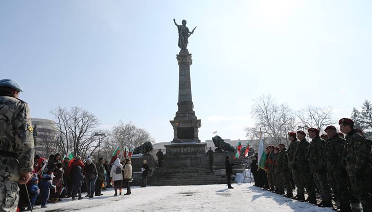 Свещеници от Русенската митрополия отслужиха заупокойна молитва за загиналите за Освобождението и благодарствен молебен за извоюваната свобода