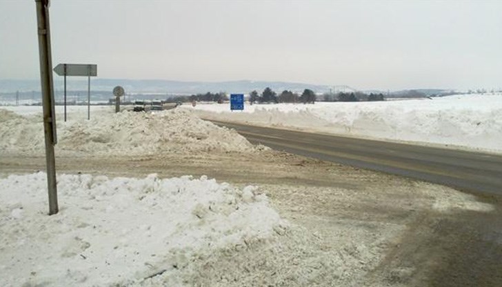 Възстановено е движението на всички автомобили Възстановено е движението на всички автомобили