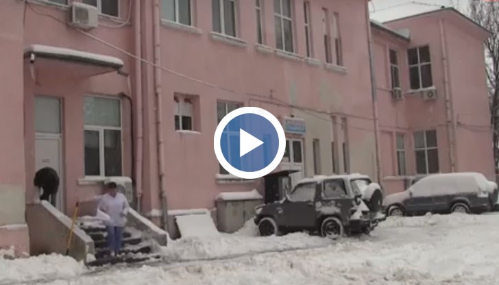 Правят отделен вход и асансьор за пациенти заболели от туберкулоза