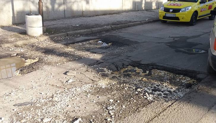 Кметее, Стоилов, Кръстева - вижте какви сте м*рши!