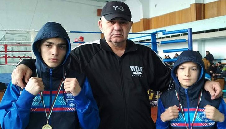 Младите ни надежди в бокса Виктор Ламбев и Недрел Валентинов завоюваха първи места и защитиха титлите си от миналата година