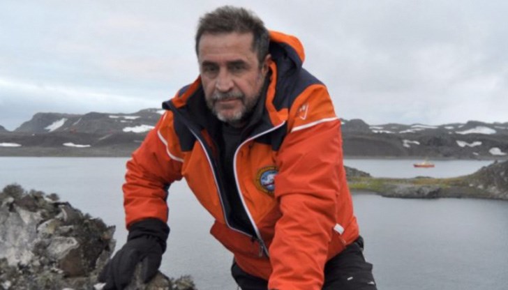 Инцидент в океана край остров Ливингстън отне живота на испански офицер