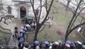 Опашки се извиха пред църквите в Русе
