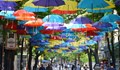 Пъстроцветни чадъри украсиха центъра на Благоевград