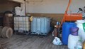 Митничари откриха над 2000 литра нелегално гориво в село Цар Самуил