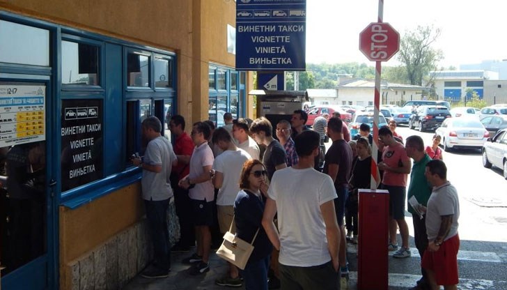 Модул „Пътни такси и разрешителен режим" (ПТРР) няма да работи в автоматичен режим поради извършване на технически процедури