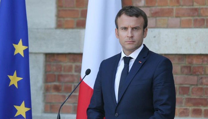 Изказването на френския президент идва ден, след като САЩ и Русия си размениха заплахи, включващи ракетни удари, заради Сирия, чийто режим е подкрепян от Москва