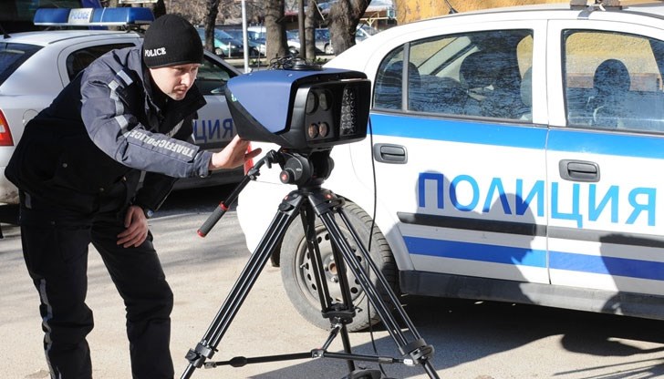 301 от тях са регистрирани с т. нар камери на триноги 301 от тях са регистрирани с т. нар камери на триноги