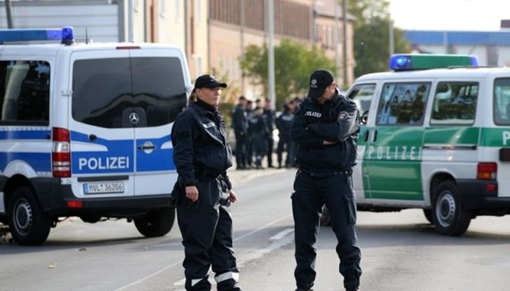 Охраната на държавната граница е в компетенциите на федералното управление Охраната на държавната граница е в компетенциите на федералното управление