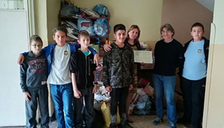 В Петък, 20 април, в двора на СУПНЕ “Фридрих Шилер” приключват поредицата от доброволчески екоинициативи, посветени на Международния Ден на Земята В Петък, 20 април, в двора на СУПНЕ “Фридрих Шилер” приключват поредицата от доброволчески екоинициативи, посветени на Международния Ден на Земята