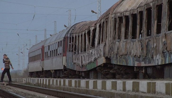 Клиентите на националния железопътен превозвач могат да получат своята компенсация на билетните каси във всяка една гара от утре Клиентите на националния железопътен превозвач могат да получат своята компенсация на билетните каси във всяка една гара от утре