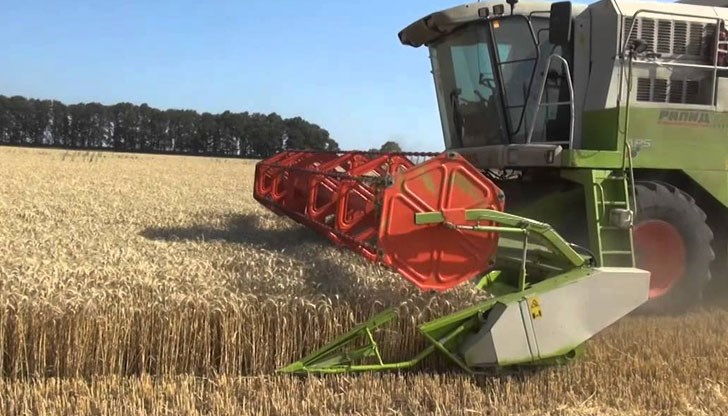 За едни - милиони, за други - стотинки За едни - милиони, за други - стотинки