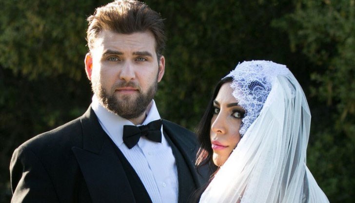 27-годишният син на холивудския актьор Никълъс Кейдж каза "да" на годеницата си Хила Аронян