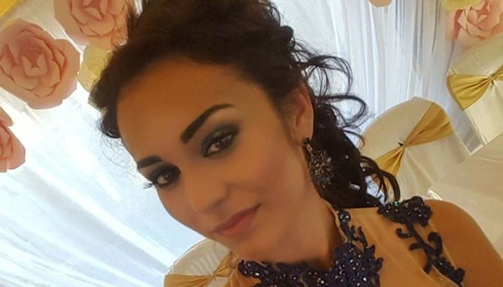 19-годишна българка ще представи България в световен конкурс за красота