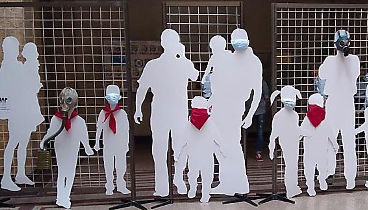 Арт инсталация посветена на русенските екопротести през годините Арт инсталация посветена на русенските екопротести през годините