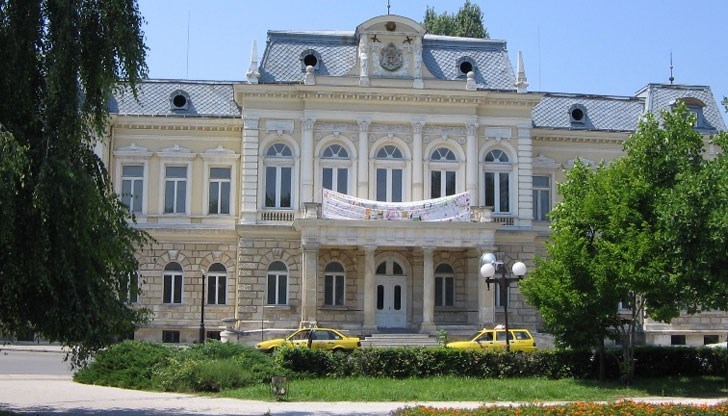 Карта маркира 100 места на памет, разположени на територията на цялата страна