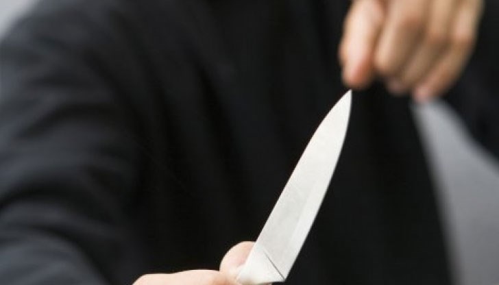 31-годишният мъж буйствал и заплашвал близките си, оказал съпротива при ареста