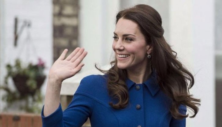 Херцогинята на Кембридж е приета в болница за раждането на третото си дете Херцогинята на Кембридж е приета в болница за раждането на третото си дете