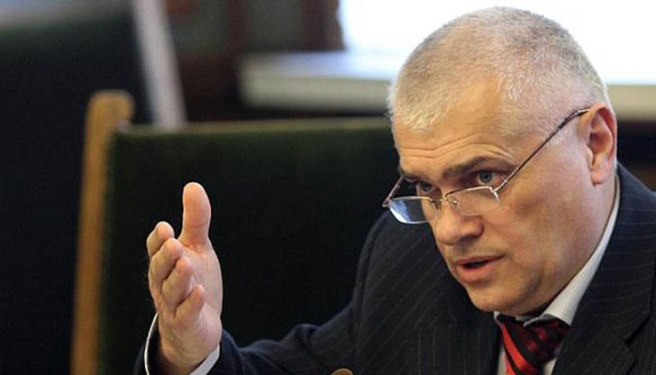 Подробности за издирването на бегълците от вътрешния министър