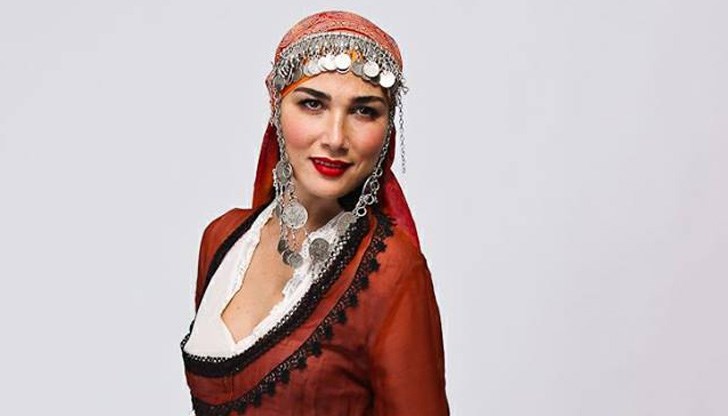 Знаете ли как е "традиция" на български? Знаете ли как е "традиция" на български?